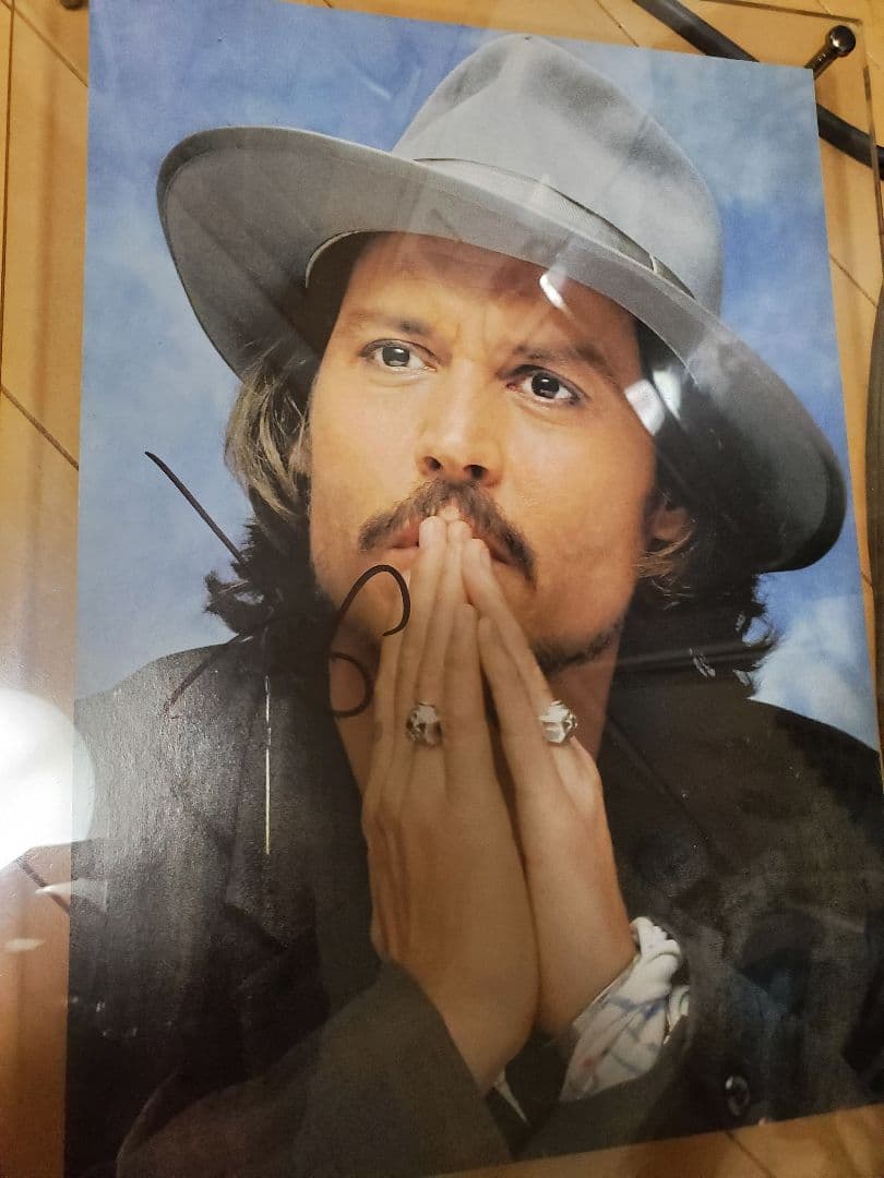 Johnny Depp ジョニーデップ サイン
