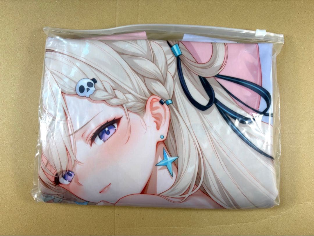 萌小猪 鳴潮 リンネー 抱き枕カバー 特殊版