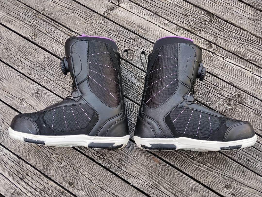 ジュニアスノーボード3点セット SPOON 135 ビン BOAブーツ 23.5