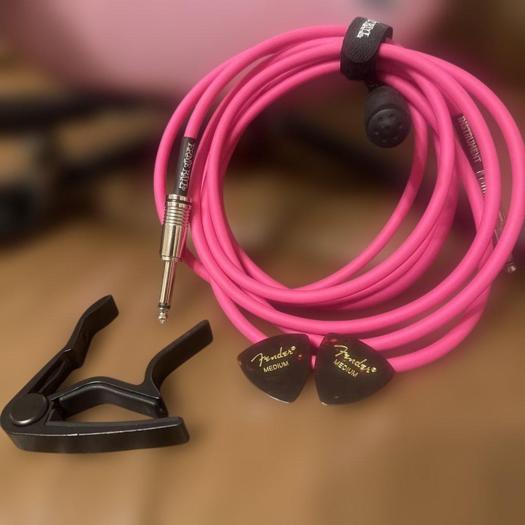 ほぼ未使用⭐︎バッカス BACCHUSエレキギターピンク初心者セット⭐︎