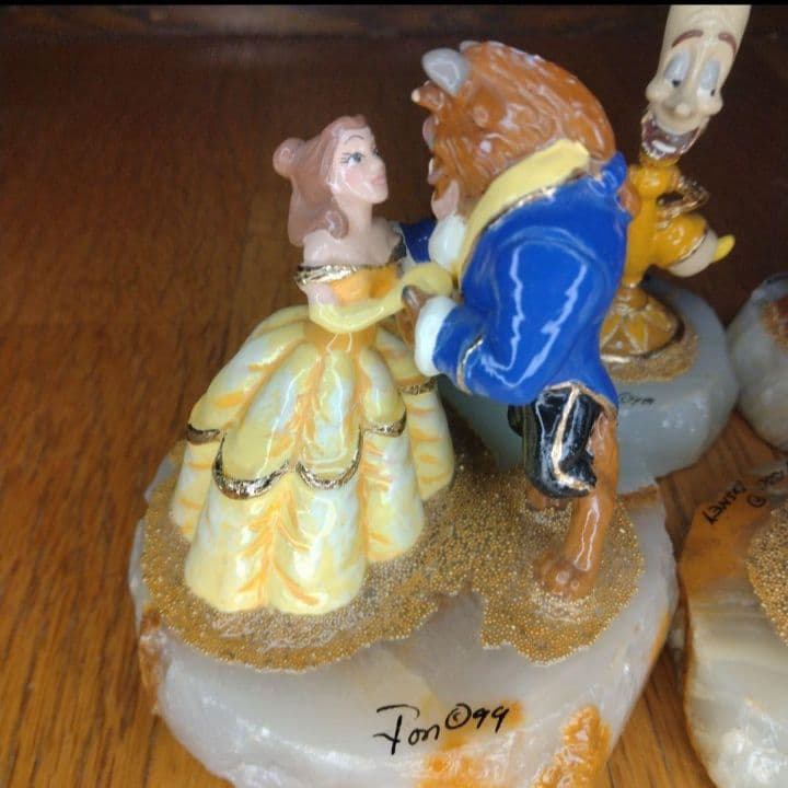 セール！ディズニー　美女と野獣　フィギュア