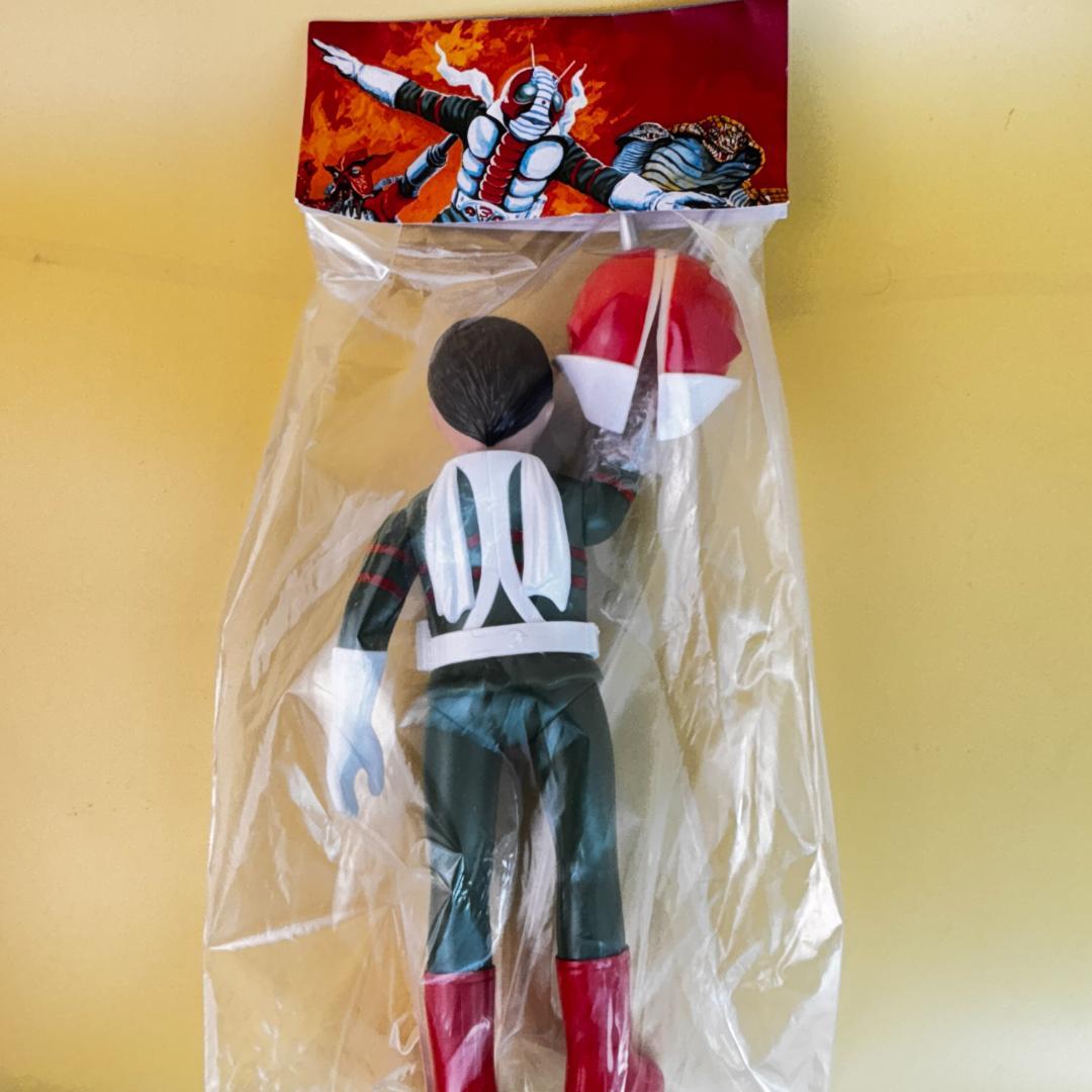 仮面ライダーV3　面取れ　当時物風　ソフビ