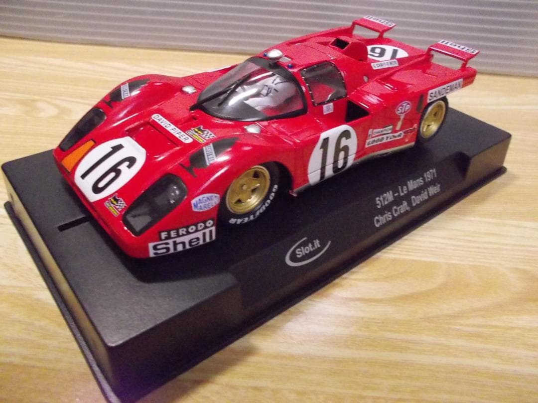 Slot.it Lola T70 1/32 レッド 16