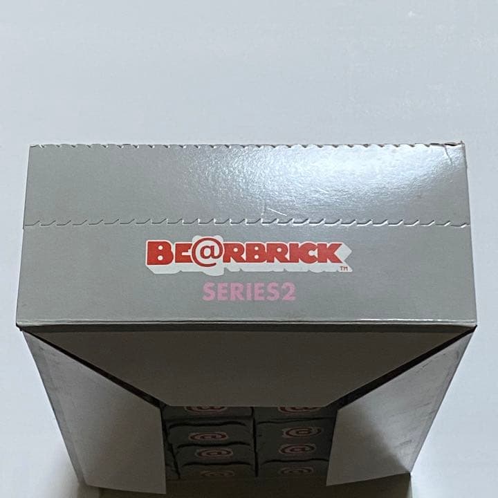 ベアブリック　シリーズ2 1BOX(24個セット) メディコムlトイ　フィギア