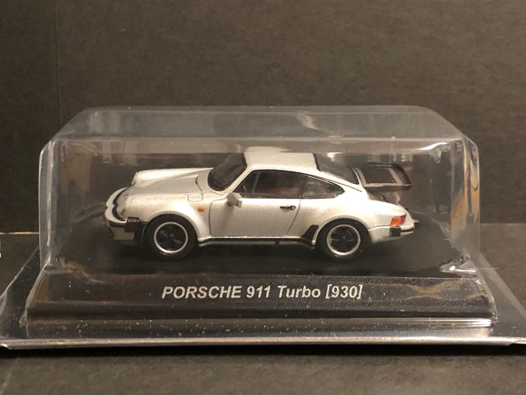京商 1/64 ポルシェ 911 ターボ (930) シルバー