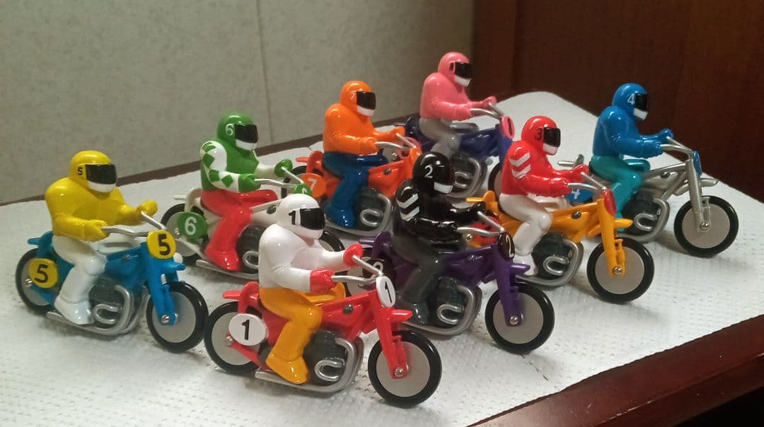 オートレース フィギュア おもちゃ レトロ 1号車~8号車 未使用品