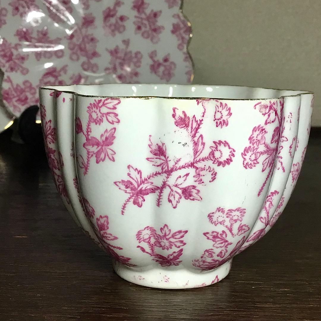 ワイルマン②◆ トリオ ◆レア ピンク シェリー デイジーシェイプ ティーカップ