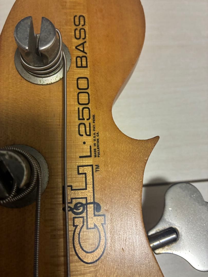 ベース G&L L-2500 USA