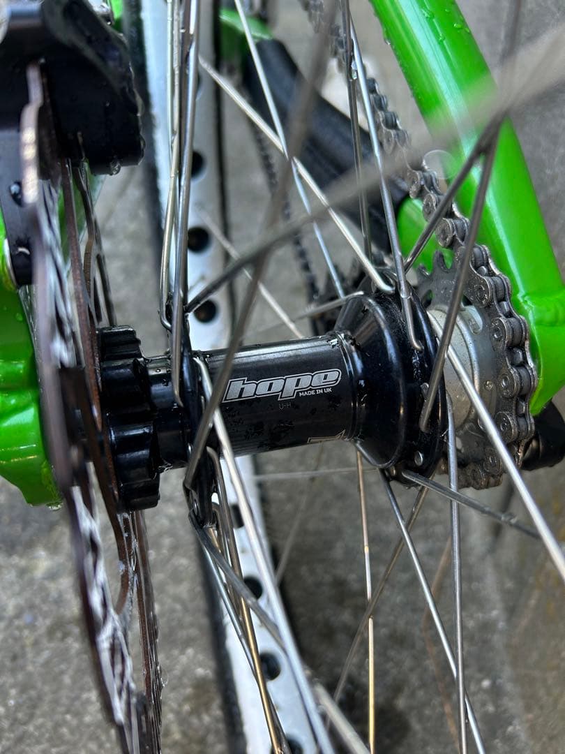 Inspired fourplay ストリート トライアルバイク HOPE仕様