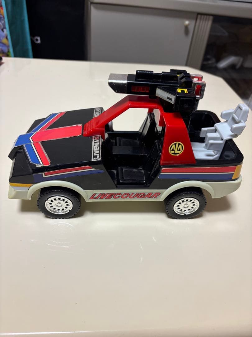 超獣戦隊ライブマン　ライブクーガー