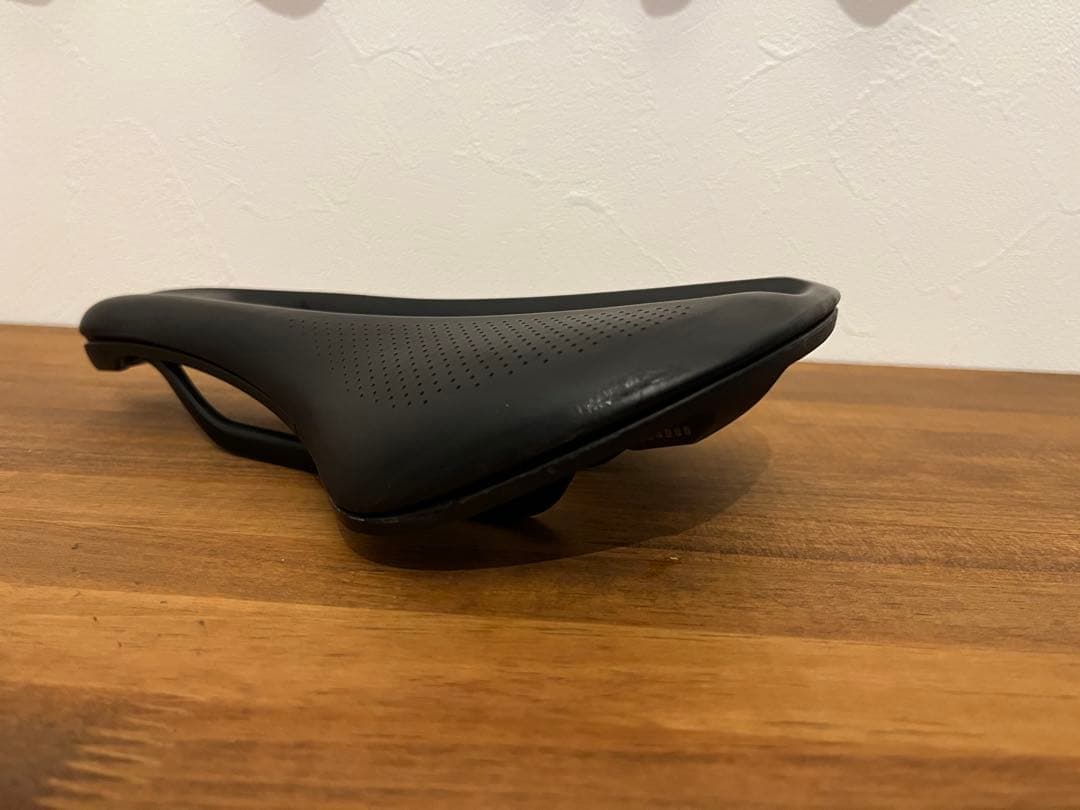 TREK BONTRAGER VERSE short pro 145mm サドル