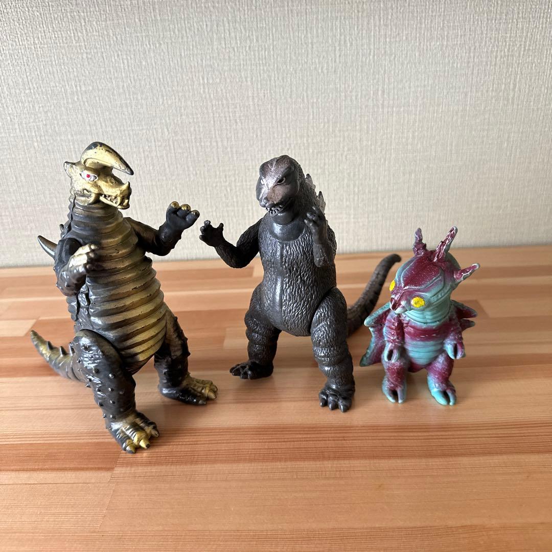 昭和レトロ　当時物　怪獣フィギュア 3体セット