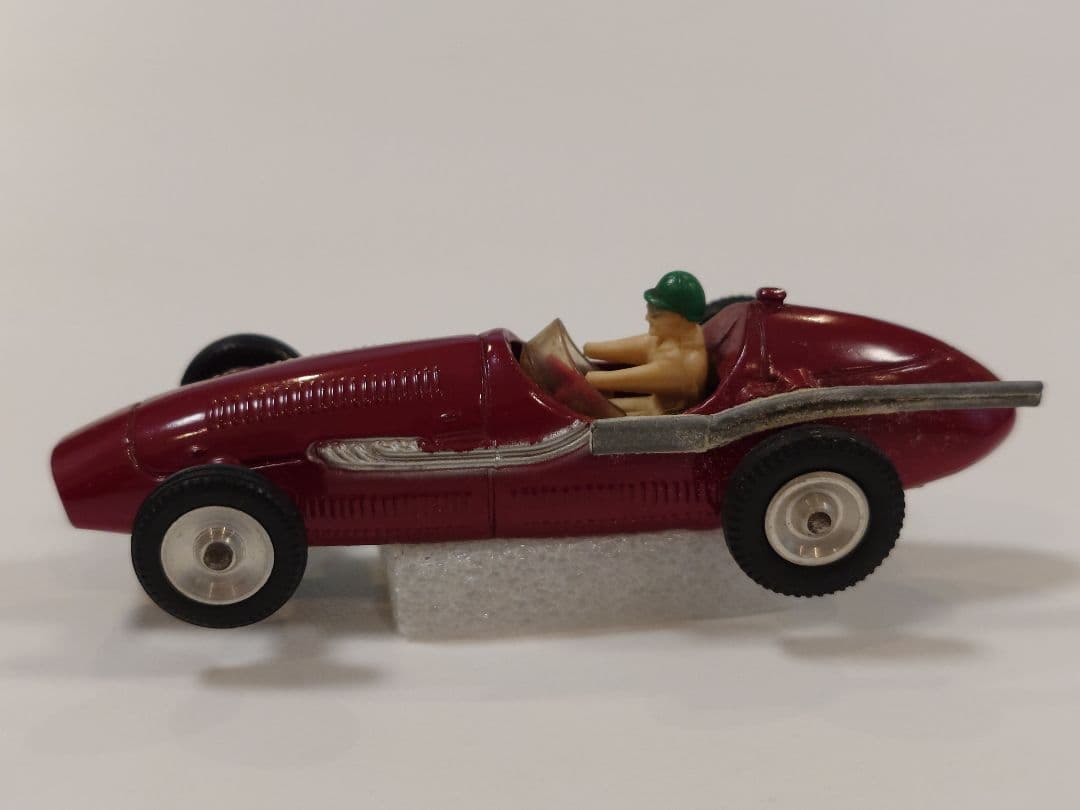 SOLIDO REF 102 MASERATI （④red）