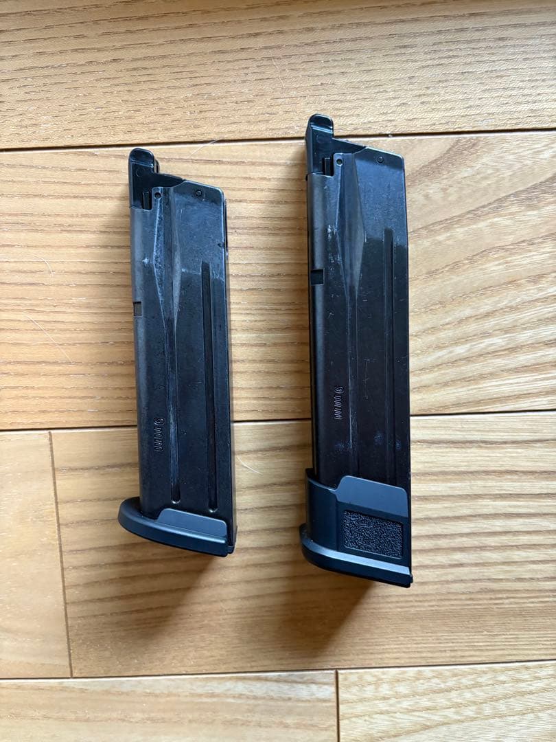 東京マルイP320 ロングマガジン付き