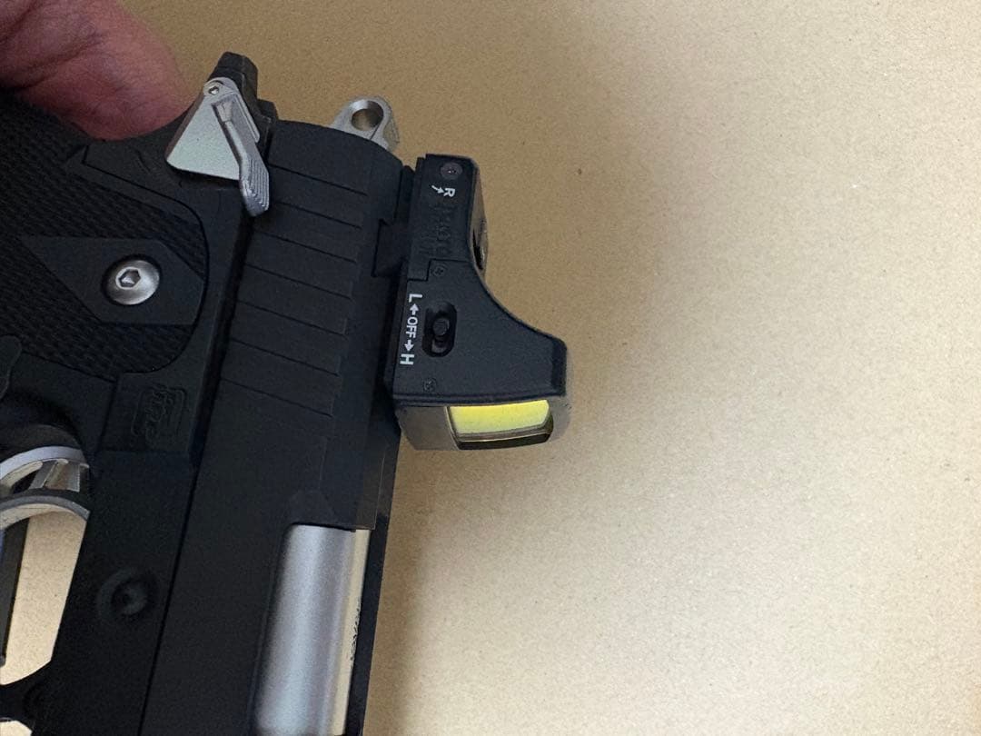 電動ガン HI-CAPA E　リポバッテリー、マイクロプロサイト　3点セット