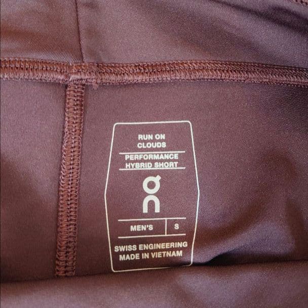 ON/オン Performance Hybrid Short 短パン 2in1