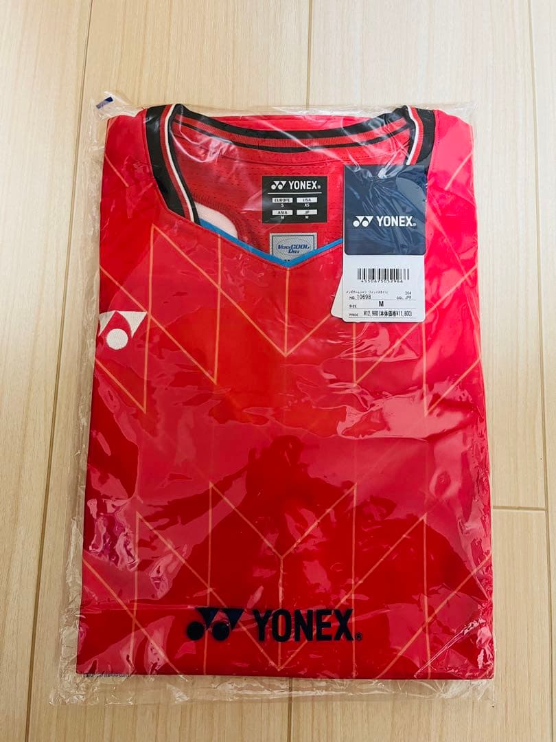 【新品タグ付】ヨネックス　日本代表ユニフォーム　Mサイズ