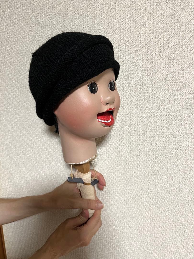 腹話術人形