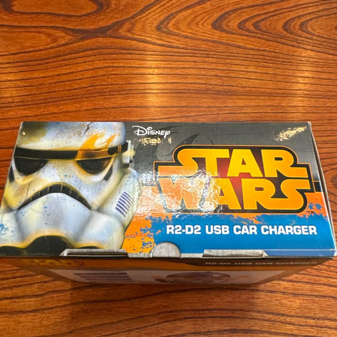 スターウォーズ　R2-D2 新品未使用　CARチャージャー