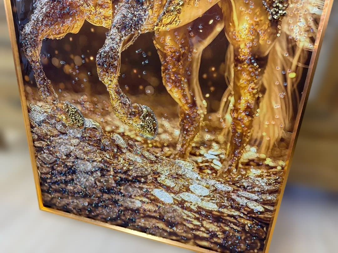 アートパネル　馬　ゴールド　水晶絵　キラキラ　金運　絵　額縁　壁掛け　アート