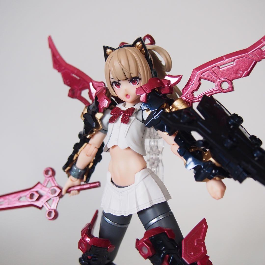 バスタードール　ナイト　ダークネスクロウ　全塗装完成品　メガミデバイス