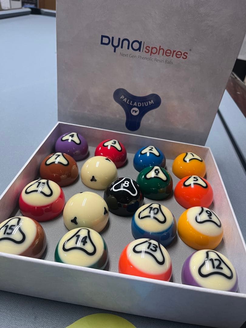 dynaspheres PALLADIUM TV ポケットビリヤードボール