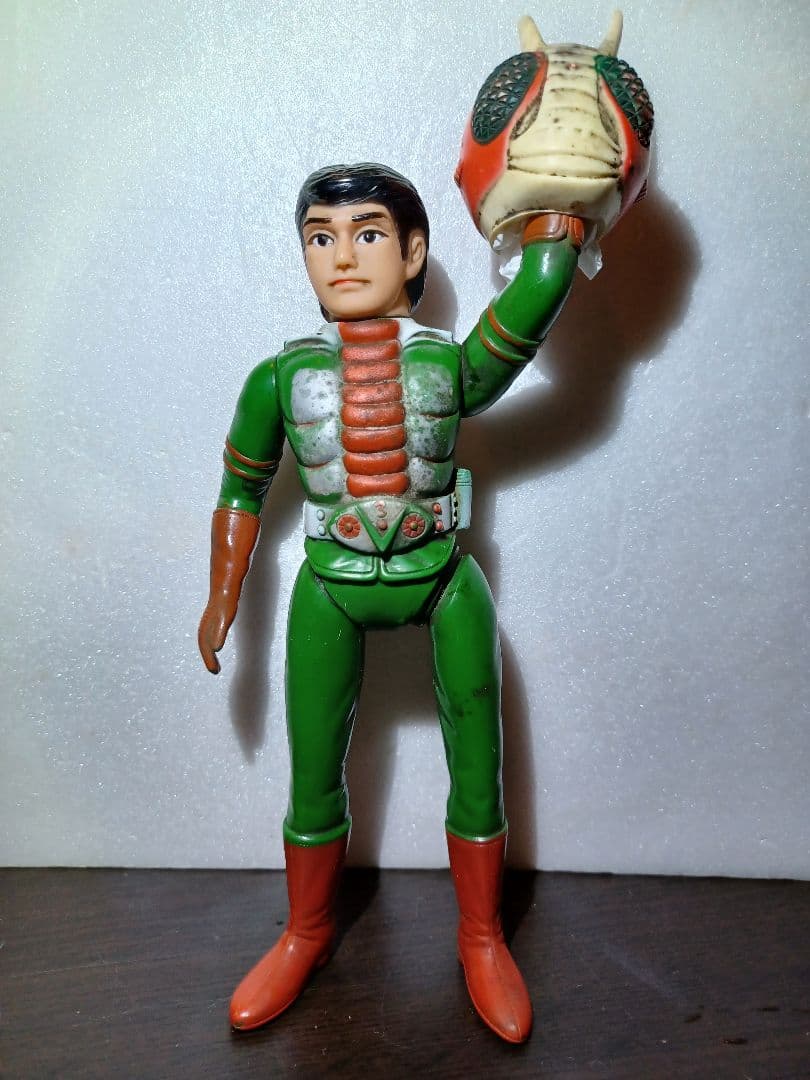 (昭和購入物)仮面ライダーV3　旧バンダイ　面取れ　ソフビ