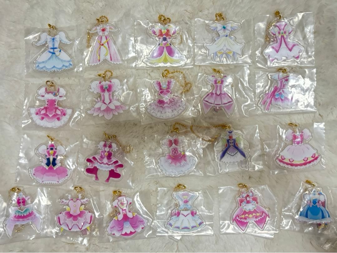 一番くじ　プリキュア　E賞　アクリルチャーム