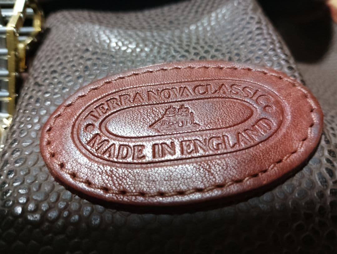 BUGATTI E. BUGATTI レザーバッグ