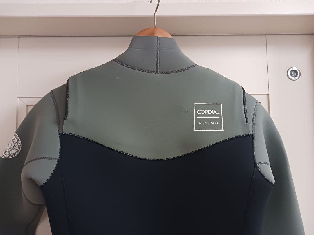 CORDIAL コーディアル 3mm チェストジップ