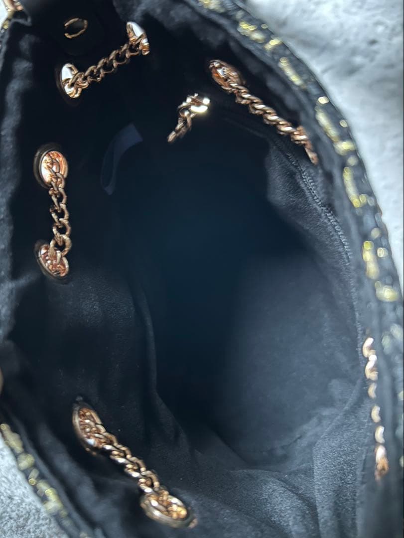 CHANEL ノベルティ ショルダーバッグ ツイード ブラックラメ 巾着