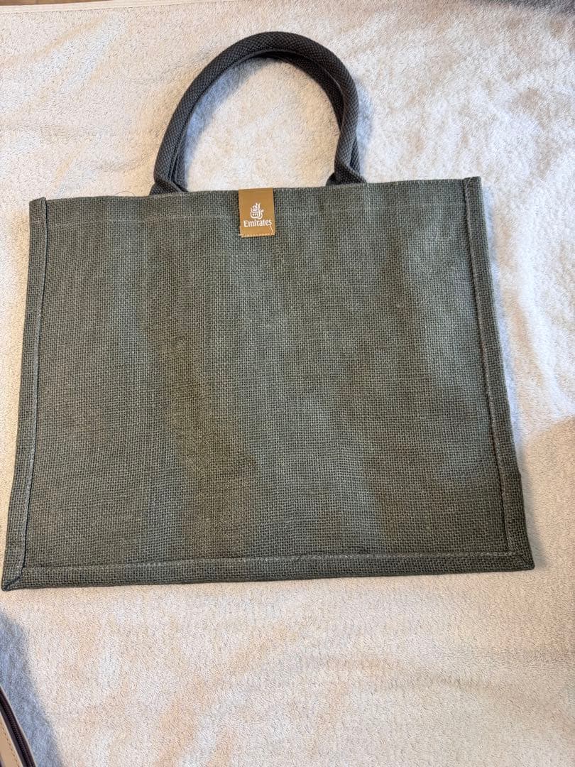 エミレーツ航空★ファーストクラス★アメニティーセット★