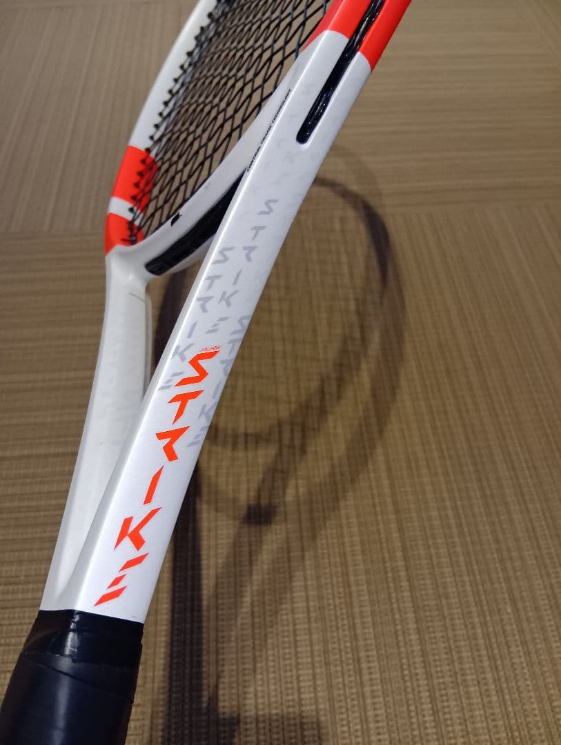 Babolat　ピュアストライク　PURE　STRIKE 100