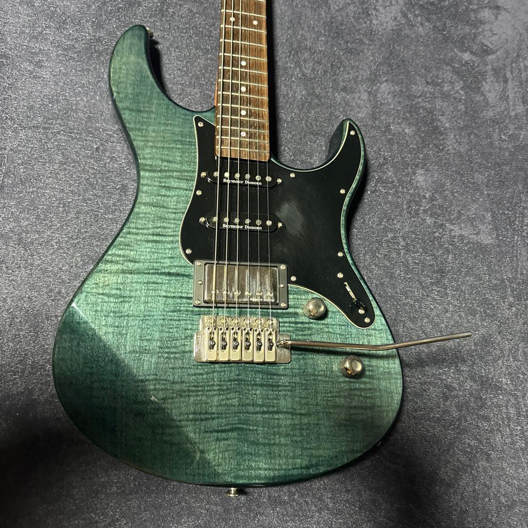 Yamaha PACIFICA 612 ヤマハ ギター アーム ソフトケース付き