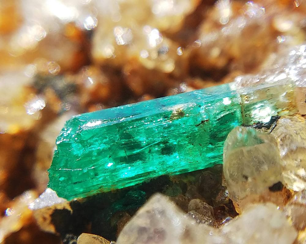 366 エメラルド＆クォーツ アフガニスタン産