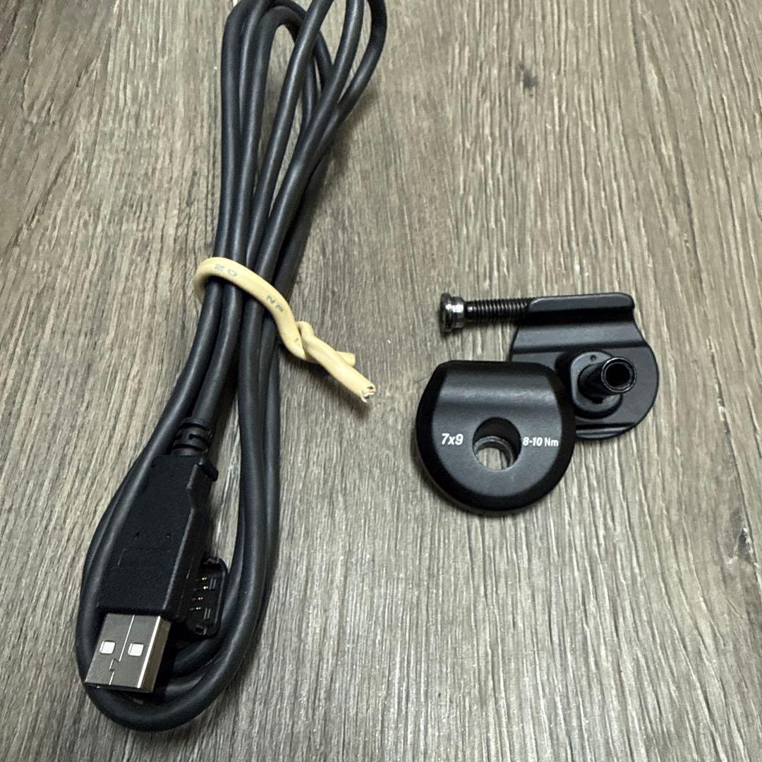 《美品》TREK Madone SL5 Gen8 105Di2 サイズM