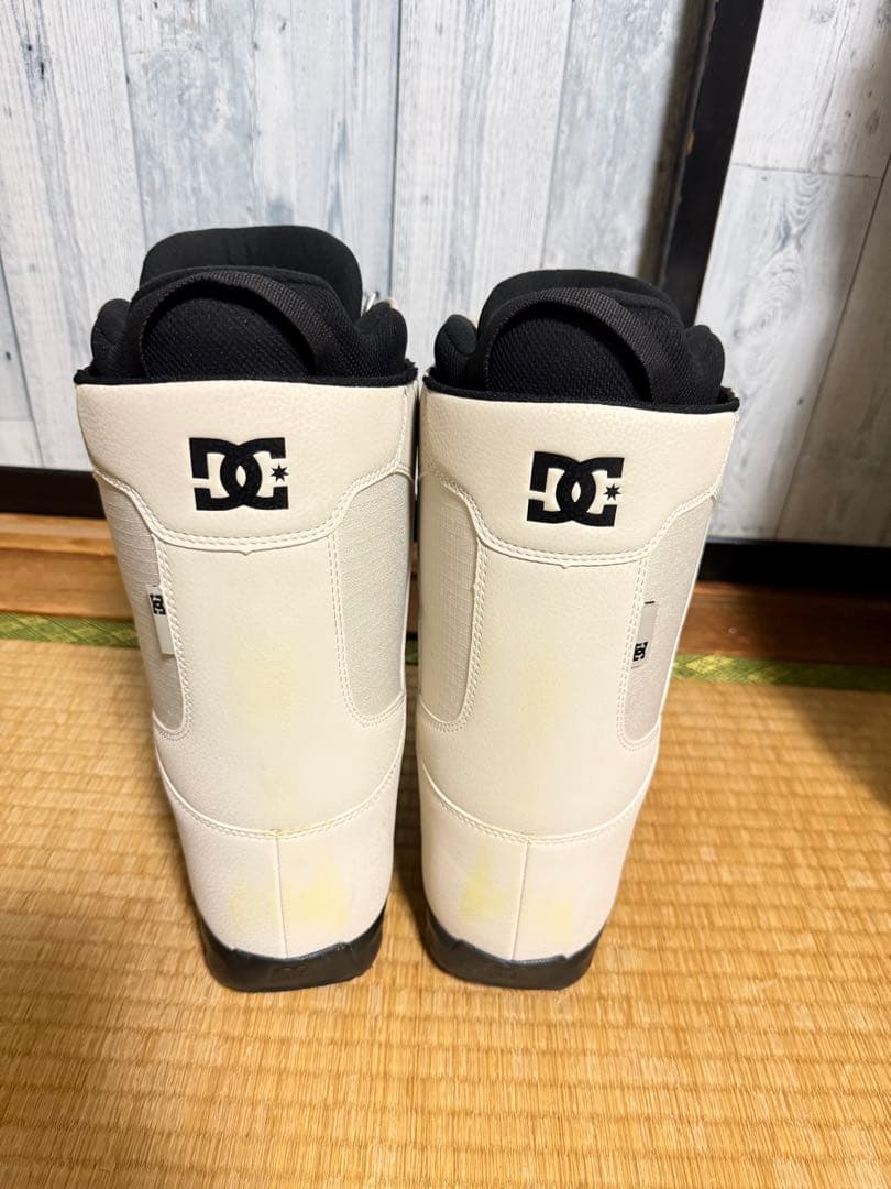 ち*ん様 シ*ブ様 DC スノーボードブーツ ボアシステム ホワイト
