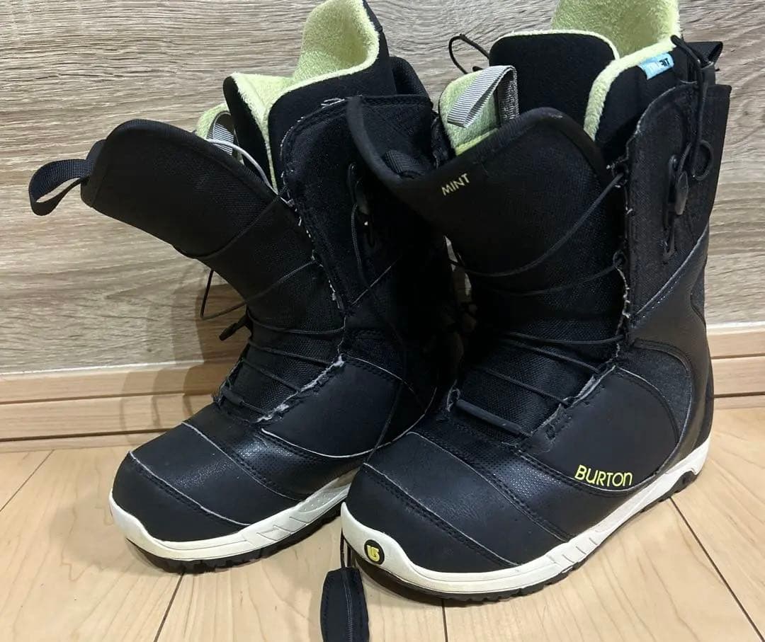 BURTON MINT-ASIAN FIT ブラック スノーボードブーツ