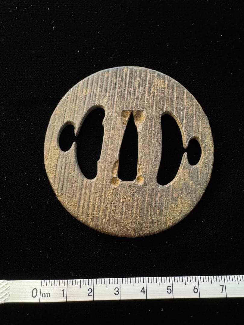 無銘 鉄地透かし鐔 雨に市女笠図 鍔 拵 日本刀 刀装具 骨董 古美術 江戸時代