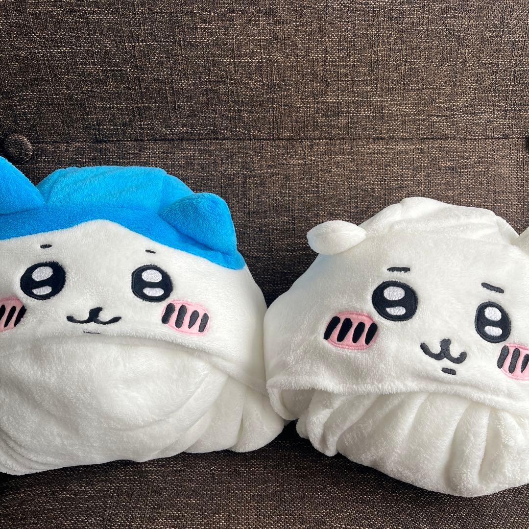 ちいかわ　ハチワレ　着ぐるみ　パジャマ　2点セット　Ｌサイズ