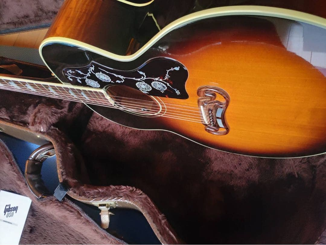 美品GibsonJ-200 1993年製（豪華ブラウン鍵付純正ハードケース付）