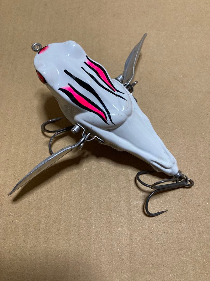 ガラクタ屋 カヲル