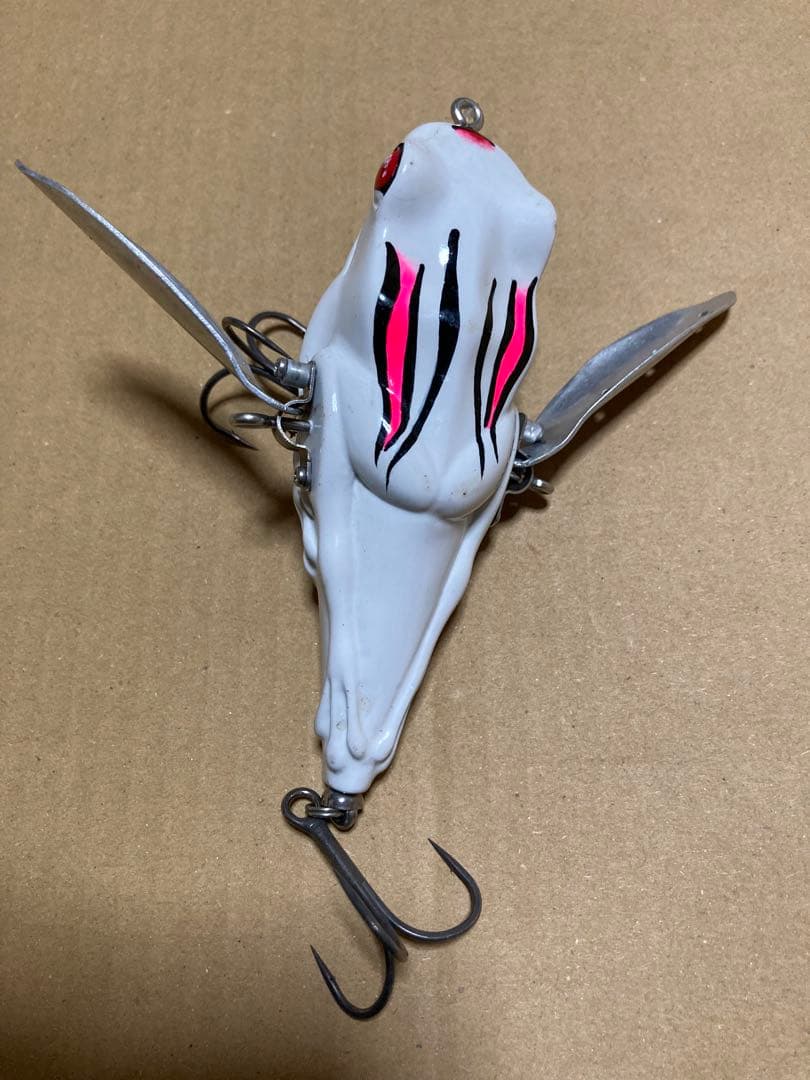 ガラクタ屋 カヲル