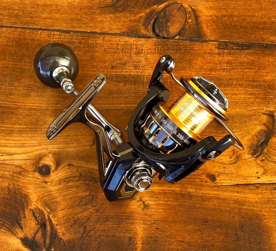 スピニングリール　5000番　ショアジギング　シーバス　サーフ　パワーハンドル