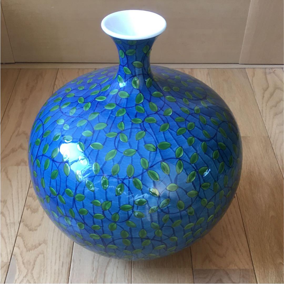 有田焼 木の葉紋様花瓶