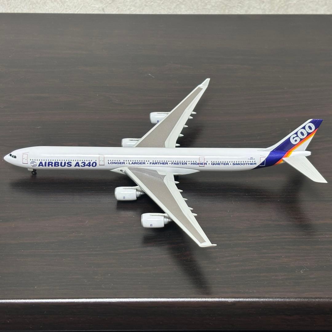 \"ハウスカラー\" エアバス・インダストリー A340-600 1/400