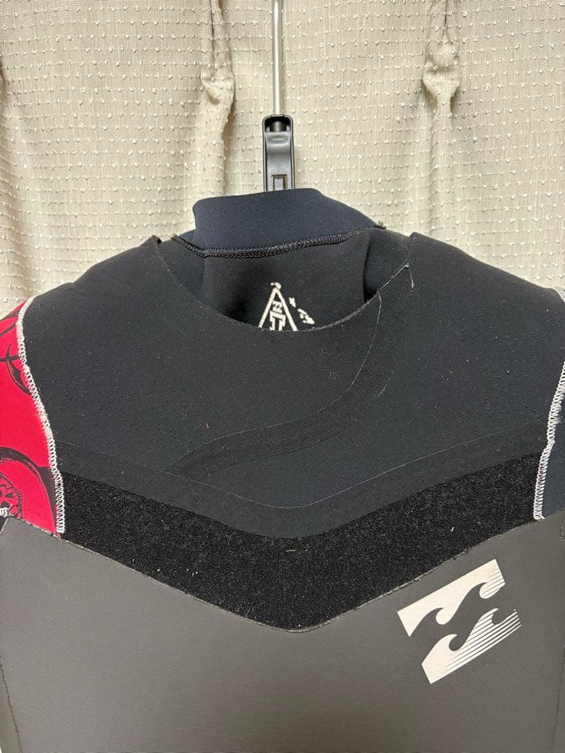 BILABONG(ビラボン)5×3mm セミドライ メンズMLサイズ