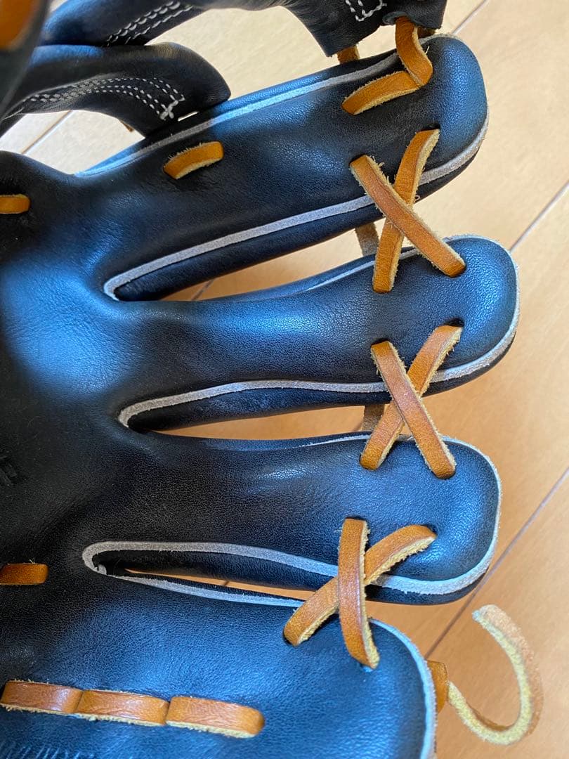 【美品】小学生使用 硬式用 グローブ（ブラック×ブラウン）