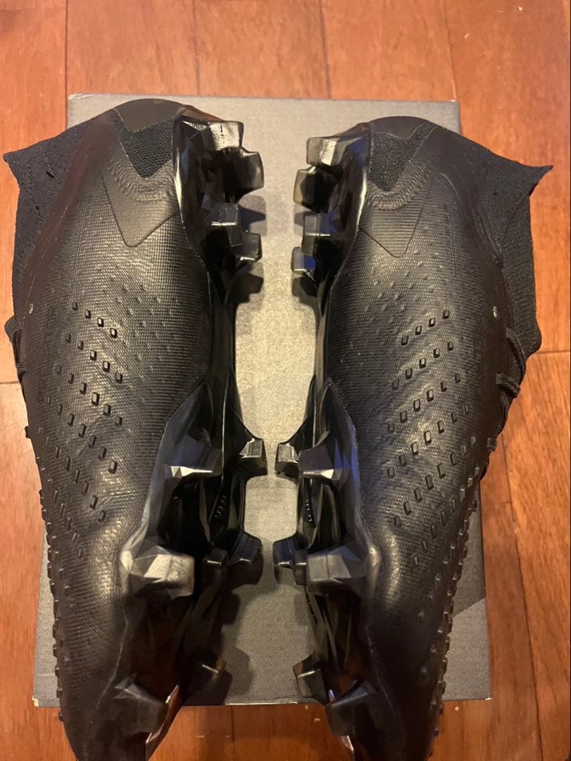 adidas プレデター　エリート.1F G