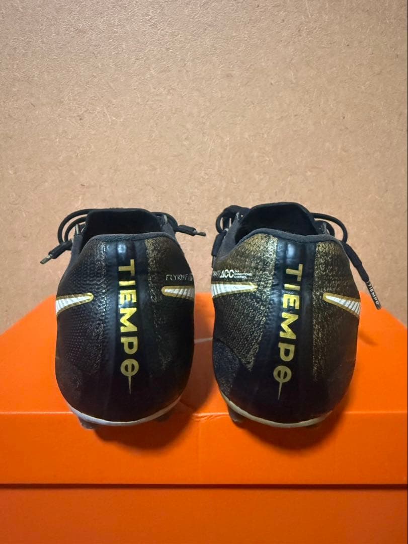 Nike ティエンポ サッカー スパイク ブラック